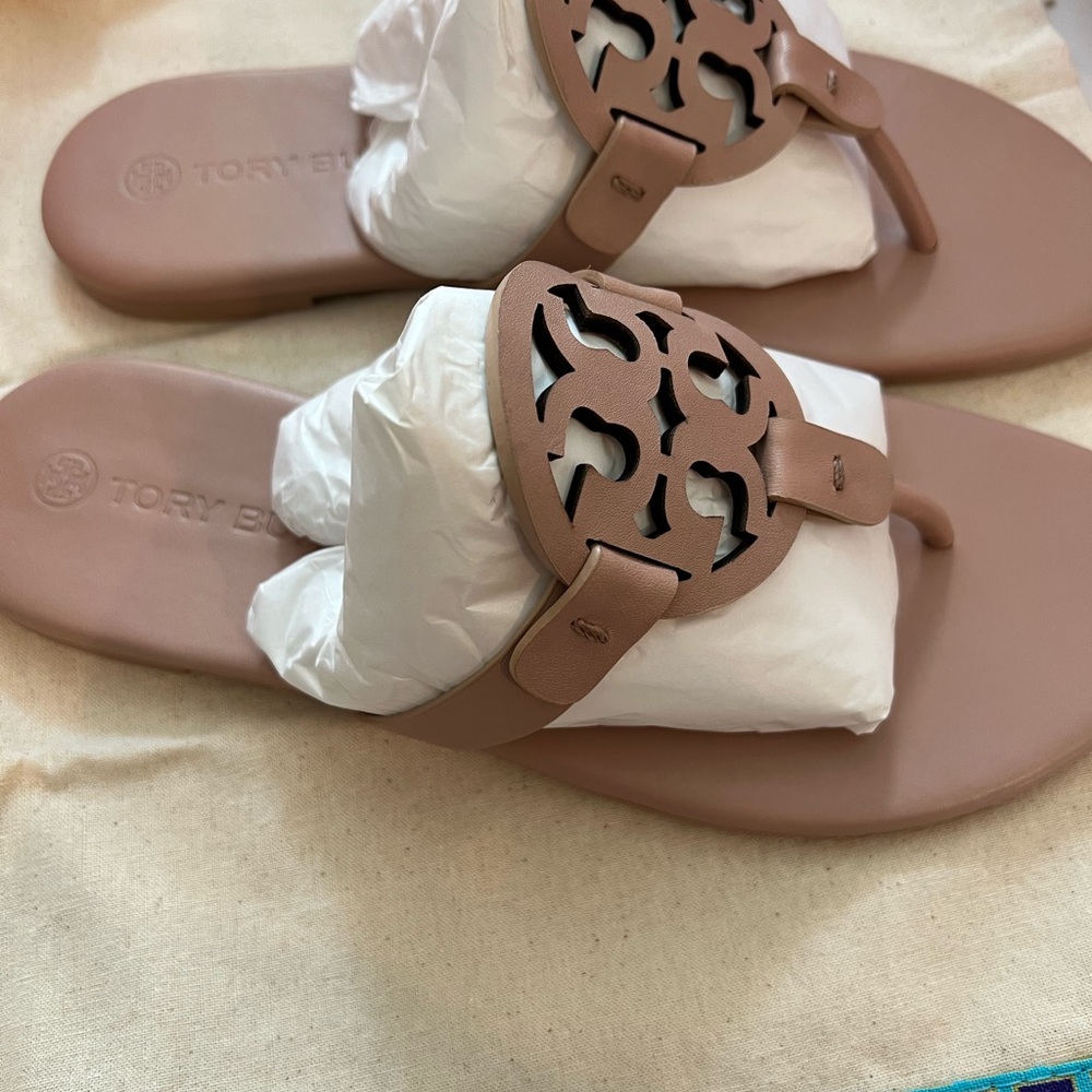 Tory Burch Women's Miller Soft Light Sand - Picture 2 of 4